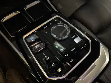 BMW i7 xDrive60 Limousine M Sport Massage Kamera