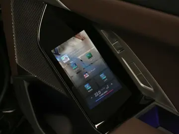 BMW i7 xDr.60 M Sport PRO NP 166180.- 4x Massage ACC