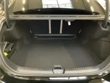 MERCEDES-BENZ E 200 AMG Night Digital Panorama-SD Super