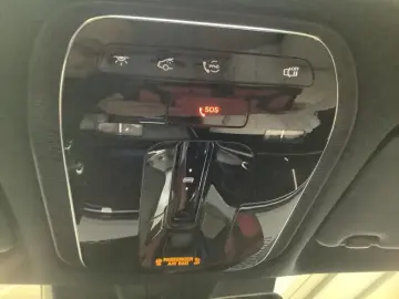 MERCEDES-BENZ E 200 AMG Night Digital Panorama-SD Super