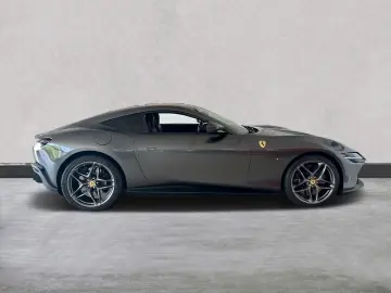 FERRARI Roma      Ferrari Frankfurt