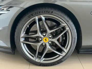 FERRARI Roma      Ferrari Frankfurt