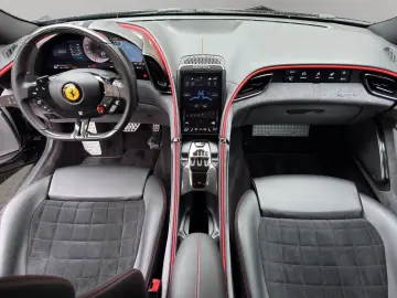 FERRARI Roma 3.9 T V8 DCT  2.Hand Carbon-Paket
