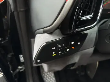 FERRARI Roma 3.9 T V8 DCT  2.Hand Carbon-Paket