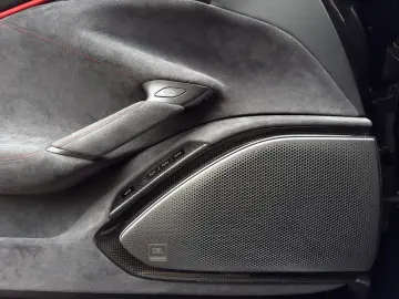 FERRARI Roma 3.9 T V8 DCT  2.Hand Carbon-Paket