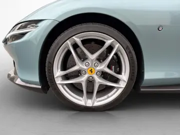 FERRARI Roma Spider   Carbon   ADAS   LED   Voll