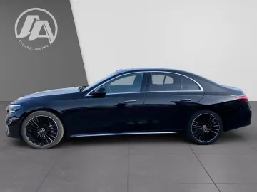 MERCEDES-BENZ E 200 Exclusive Pano SUPERSCREEN Burm