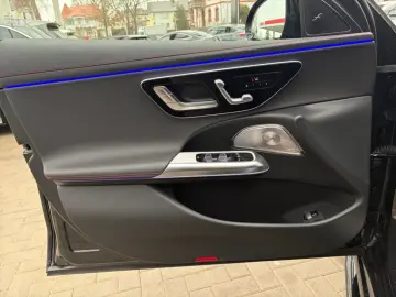 MERCEDES-BENZ E 53 AMG Hybrid 4M   Night2 DIGILIGHT …