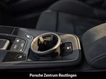 PORSCHE 992 911 Carrera 4 GTS Sportabgas LED-Matrix BOSE