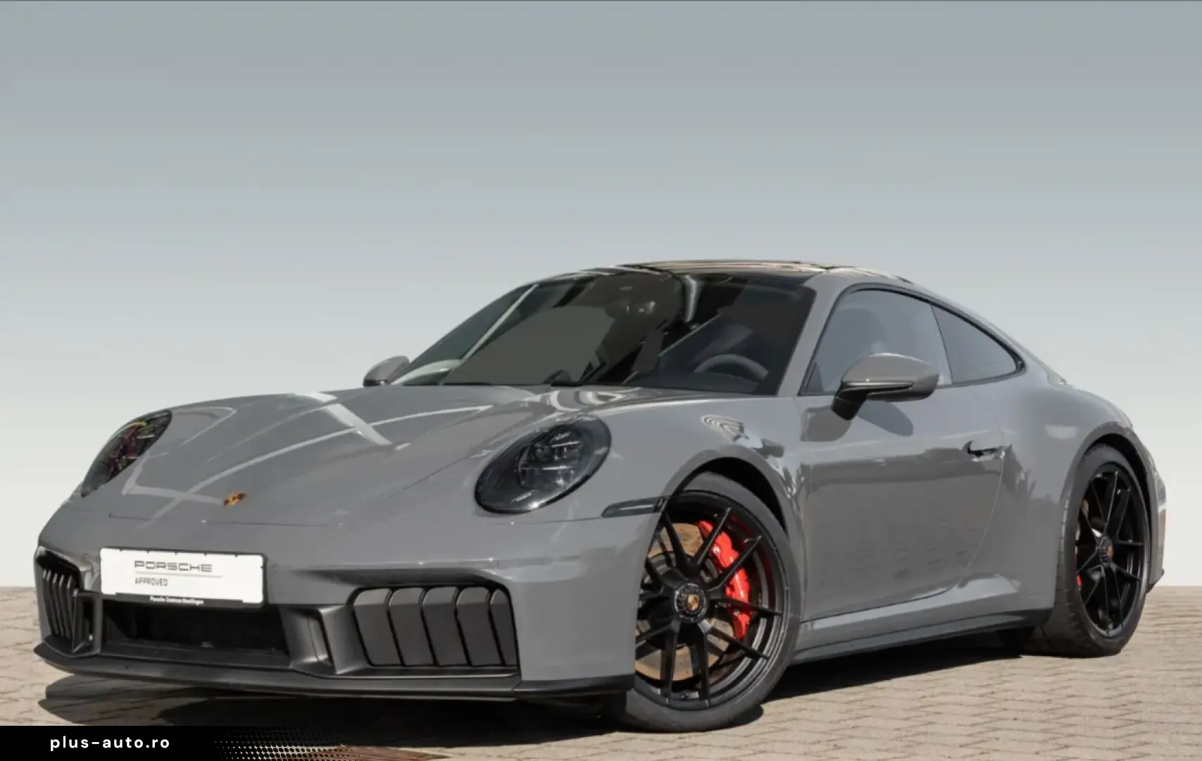 PORSCHE 992 911 Carrera 4 GTS