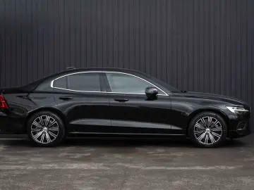 Volvo S60 T8 Recharge AWD Geartronic Inscription