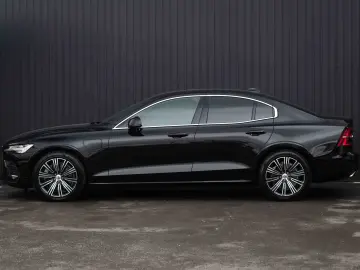 Volvo S60 T8 Recharge AWD Geartronic Inscription