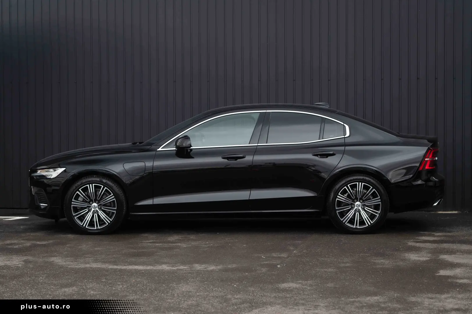 Volvo S60 T8 Recharge AWD Geartronic Inscription