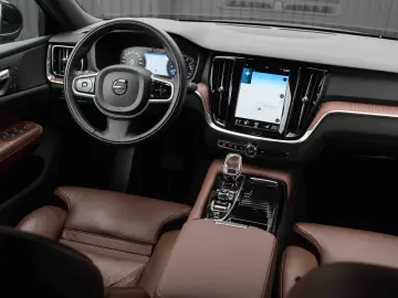 Volvo S60 T8 Recharge AWD Geartronic Inscription