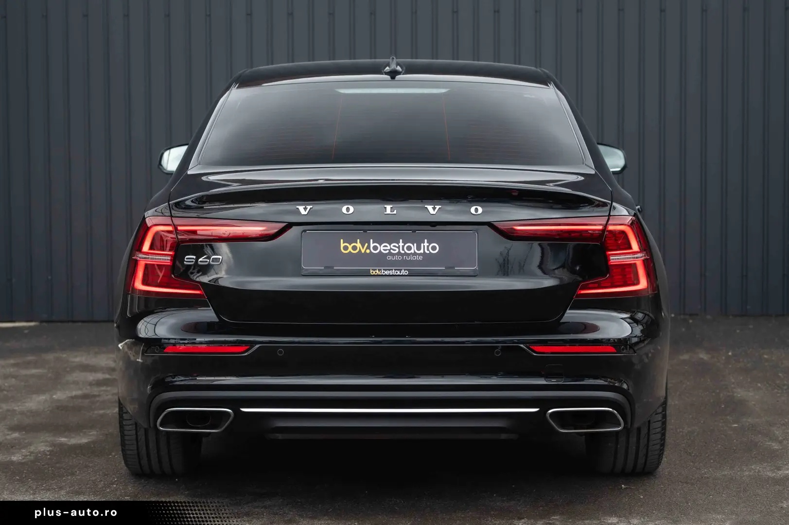 Volvo S60 T8 Recharge AWD Geartronic Inscription