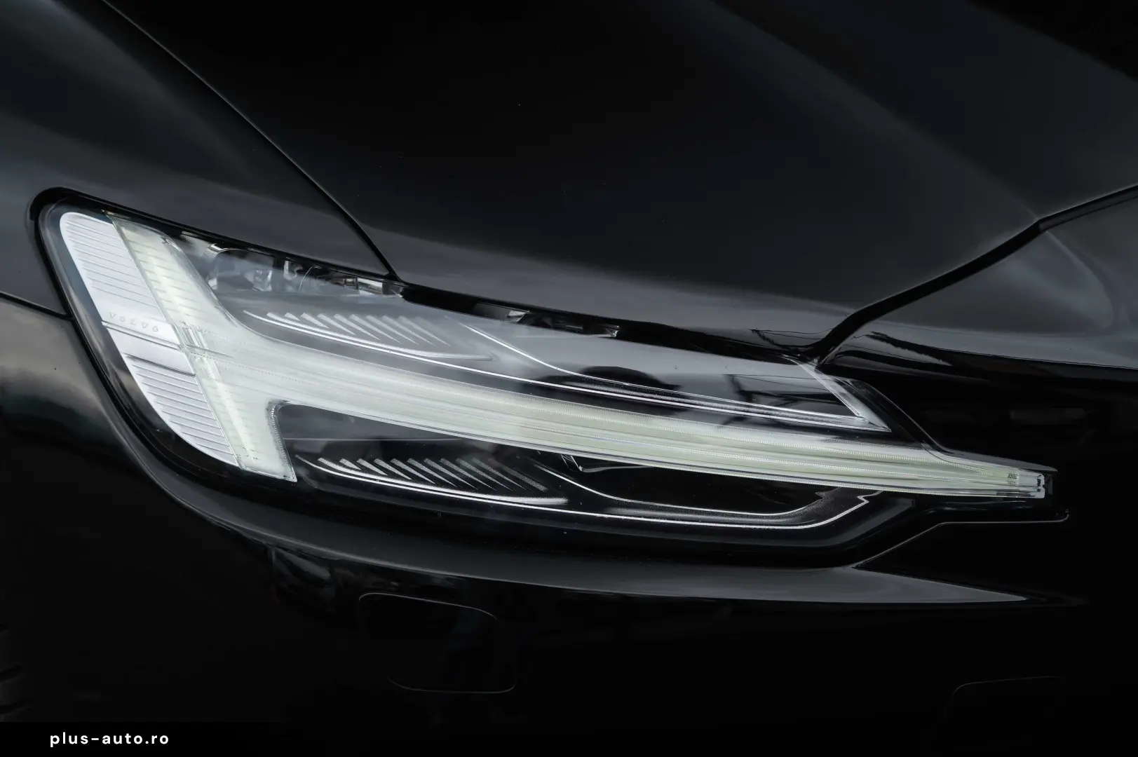 Volvo S60 T8 Recharge AWD Geartronic Inscription