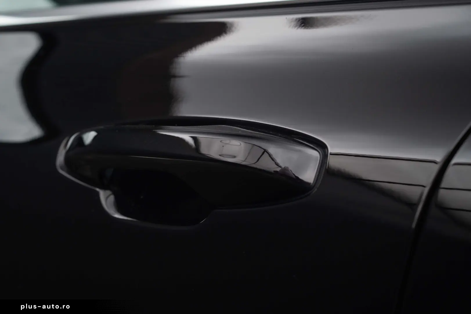 Volvo S60 T8 Recharge AWD Geartronic Inscription