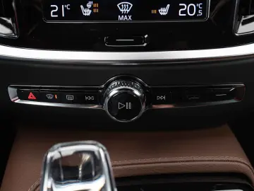 Volvo S60 T8 Recharge AWD Geartronic Inscription