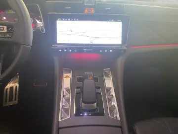 DS DS9 RIVOLI E-TENSE 250 MatrixLED  Leder  FOCAL