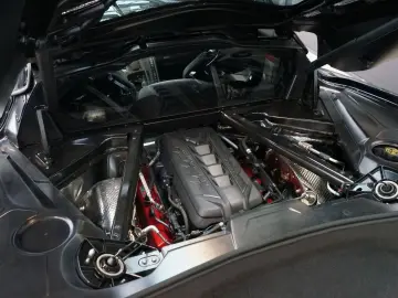 CORVETTE C8 Coupe 3LT Z51 Europa  Lift Magnetic Ride