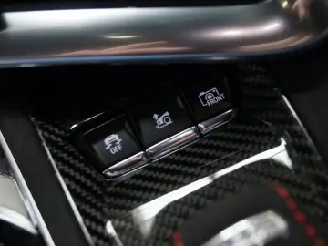 CORVETTE C8 Coupe 3LT Z51 Europa  Lift Magnetic Ride