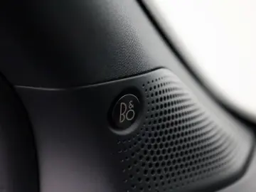 FORD Raptor e-4WD Rollo el 360 Kam Werksgarantie 2028