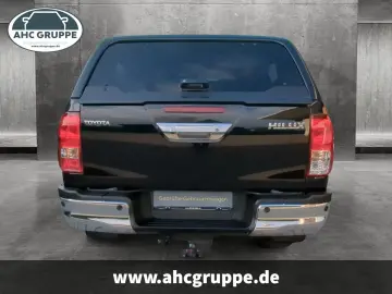 TOYOTA Hilux 2.4 D Double Cab 6-Gang-Aut. 4X4 Comfort