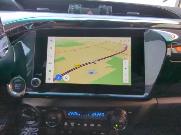 TOYOTA Hilux 2.4 D Double Cab 6-Gang-Aut. 4X4 Comfort