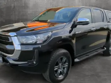 TOYOTA Hilux 2.4 D Double Cab