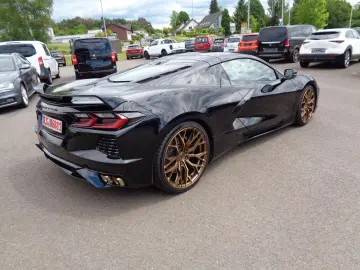 CORVETTE C8 Targa  Lift Deutsches Modell-COC Unfallfrei