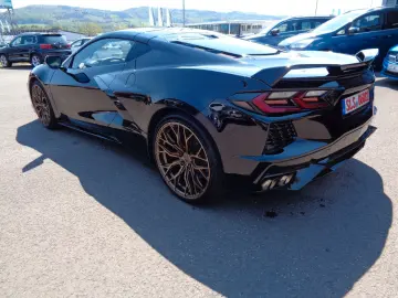 CORVETTE C8 Targa  Lift Deutsches Modell-COC Unfallfrei