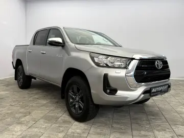 TOYOTA Hilux 2.8 D-4D 4x4  RFK SHZ DAB Rollo AHK