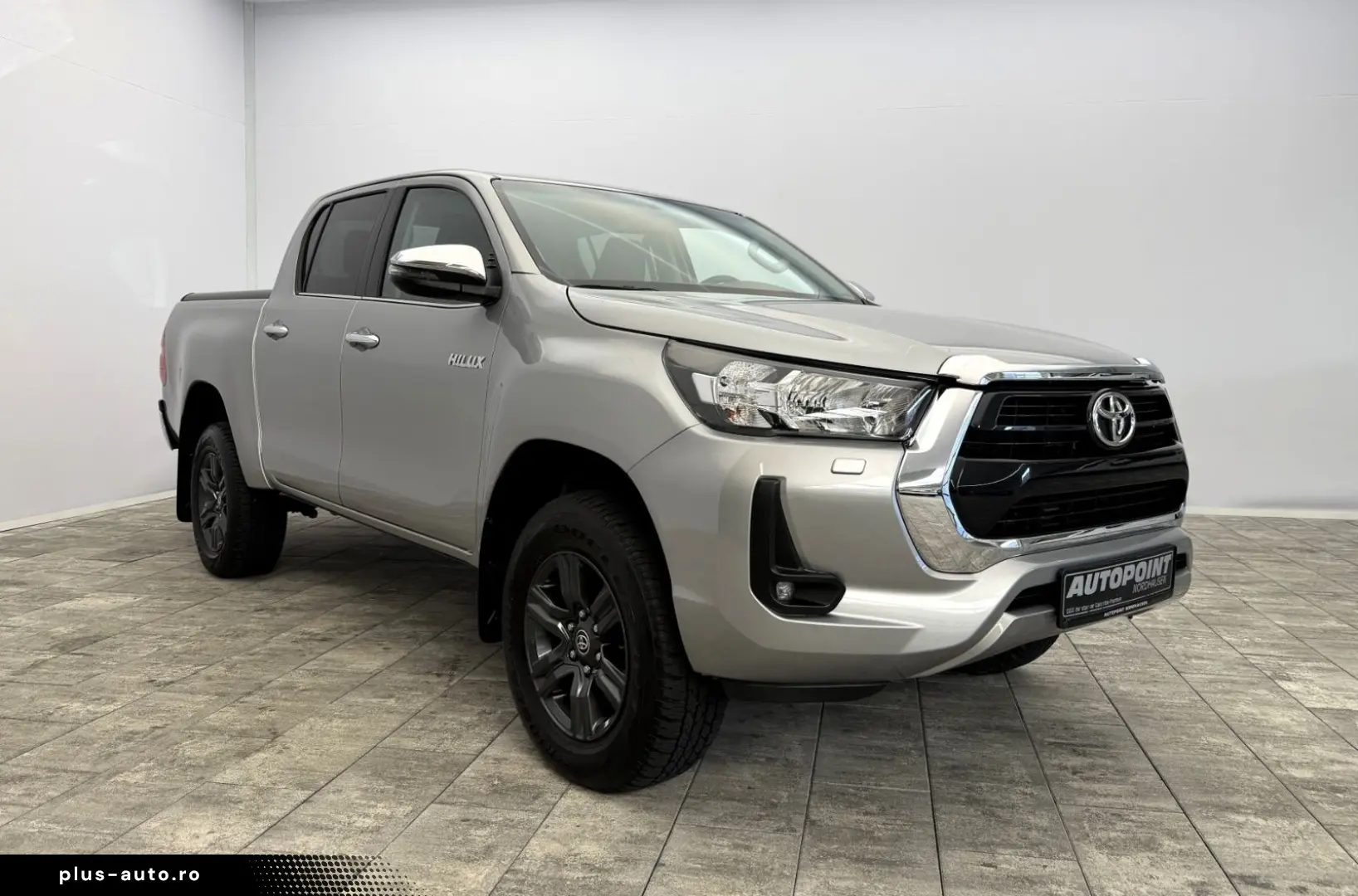 TOYOTA Hilux 2.8 D-4D 4x4  RFK SHZ DAB Rollo AHK