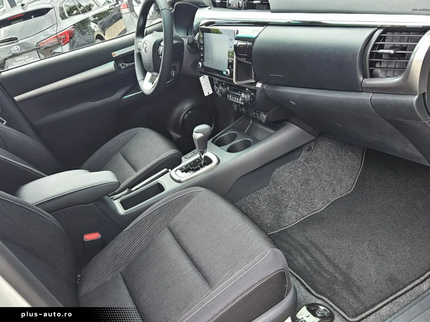 TOYOTA Hilux 2 8 D Double Cab Automatik Comfort  AHK