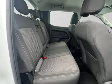 VW Amarok 2.0 TDI 4M DOKA AHK KAMERA LM18