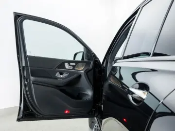 MERCEDES-BENZ GLE 63 S AMG SUV 4M  PREMIUM NIGHT TRI&hellip;