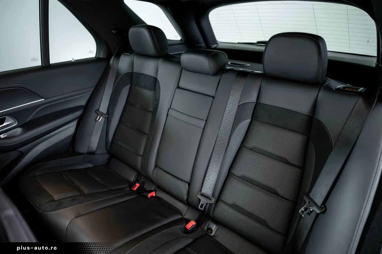 MERCEDES-BENZ GLE 63 S AMG SUV 4M  PREMIUM NIGHT TRI&hellip;