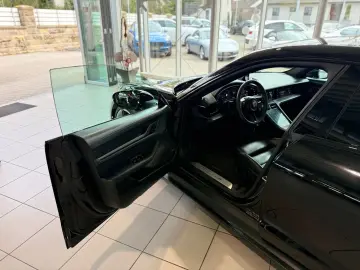 PORSCHE Taycan 4S APPROVED BOSE PANO 93 4 kWh 2.Display