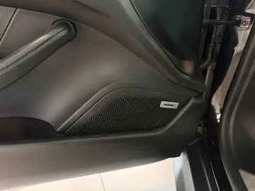 PORSCHE Taycan 4S APPROVED BOSE PANO 93 4 kWh 2.Display