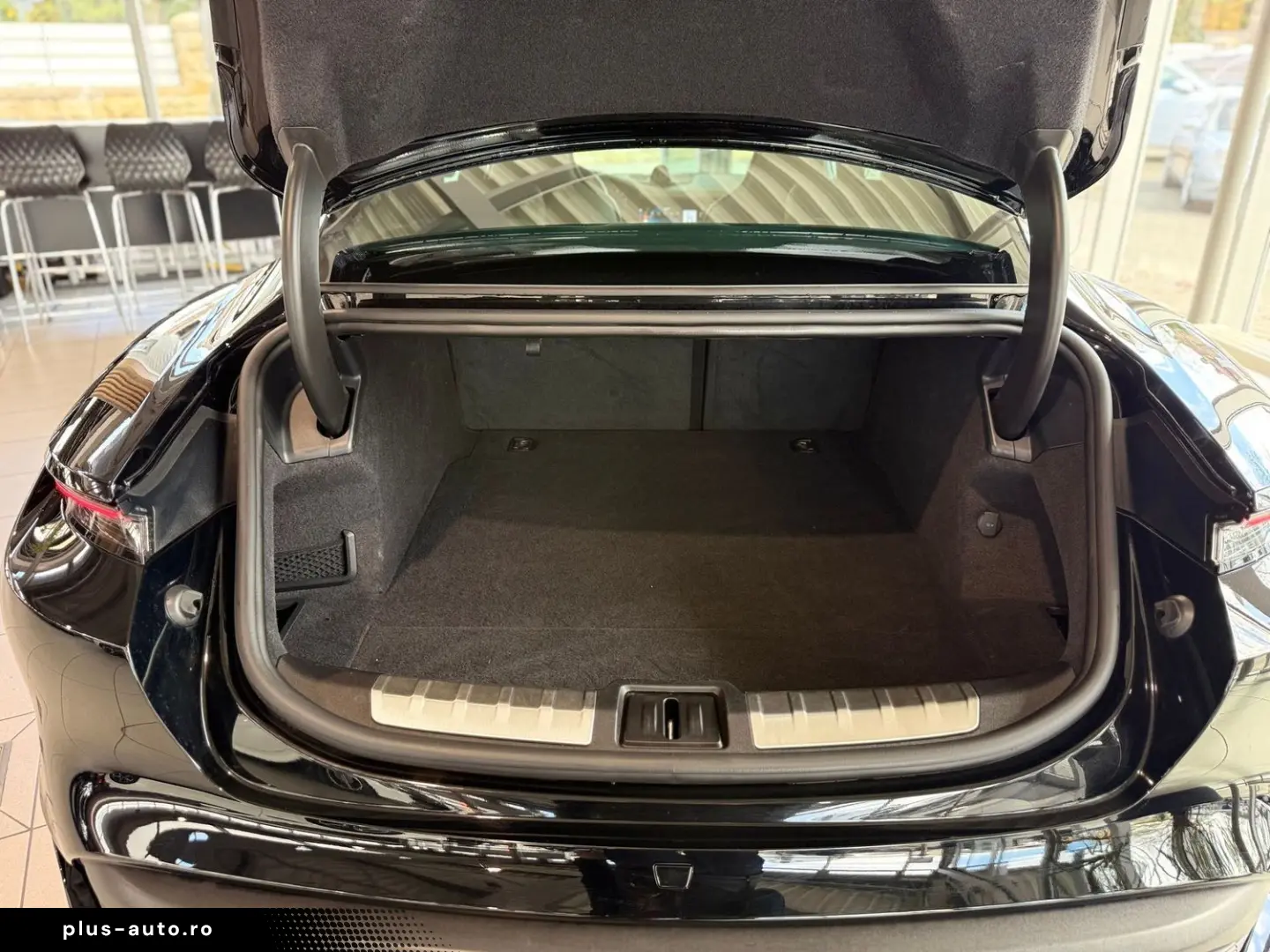 PORSCHE Taycan 4S APPROVED BOSE PANO 93 4 kWh 2.Display