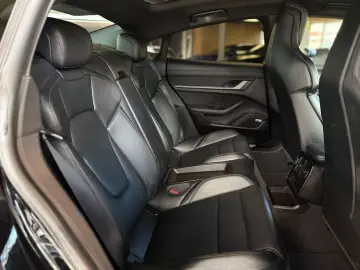 PORSCHE Taycan 4S APPROVED BOSE PANO 93 4 kWh 2.Display