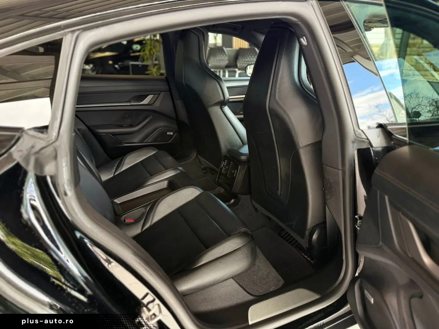 PORSCHE Taycan 4S APPROVED BOSE PANO 93 4 kWh 2.Display