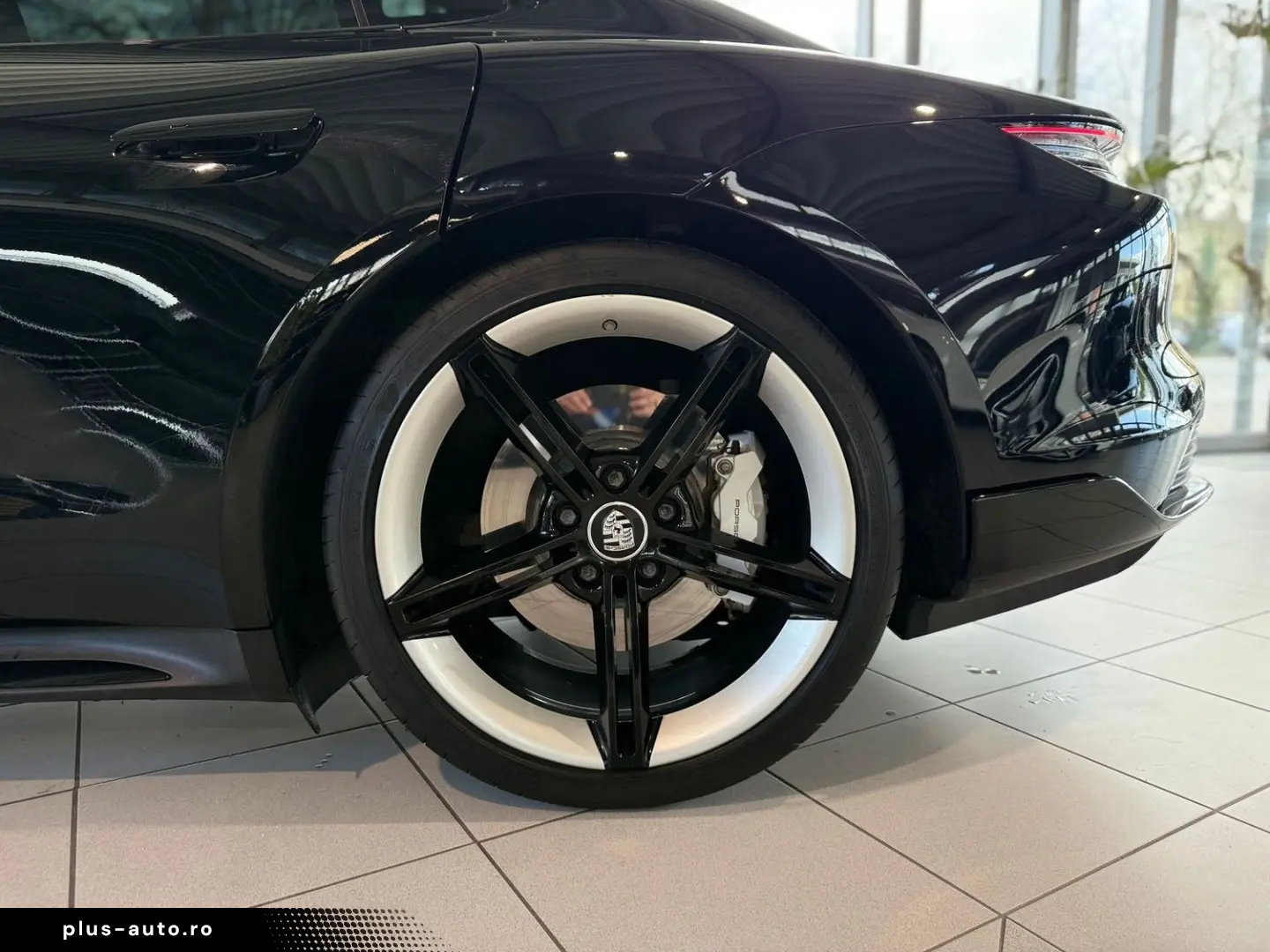 PORSCHE Taycan 4S APPROVED BOSE PANO 93 4 kWh 2.Display