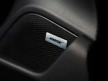 PORSCHE Taycan 4S 93.4 kWh - Sport design - 18-way - Spo