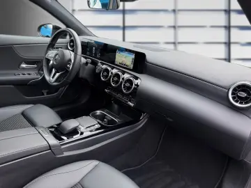 MERCEDES-BENZ A 250 e PANO NIGHT)LED CARPLAY ANDROID