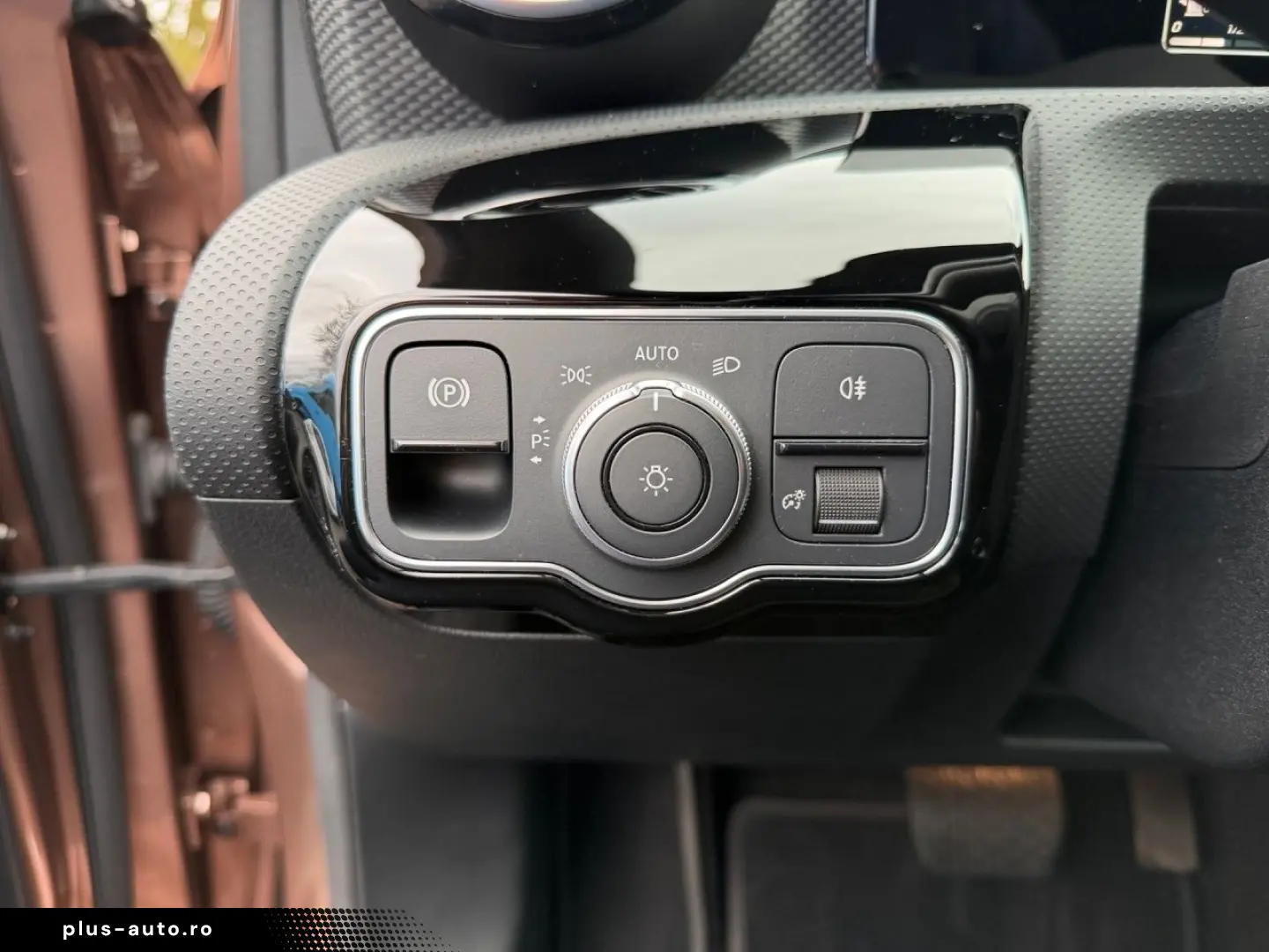 MERCEDES-BENZ A 250 e PANO NIGHT)LED CARPLAY ANDROID