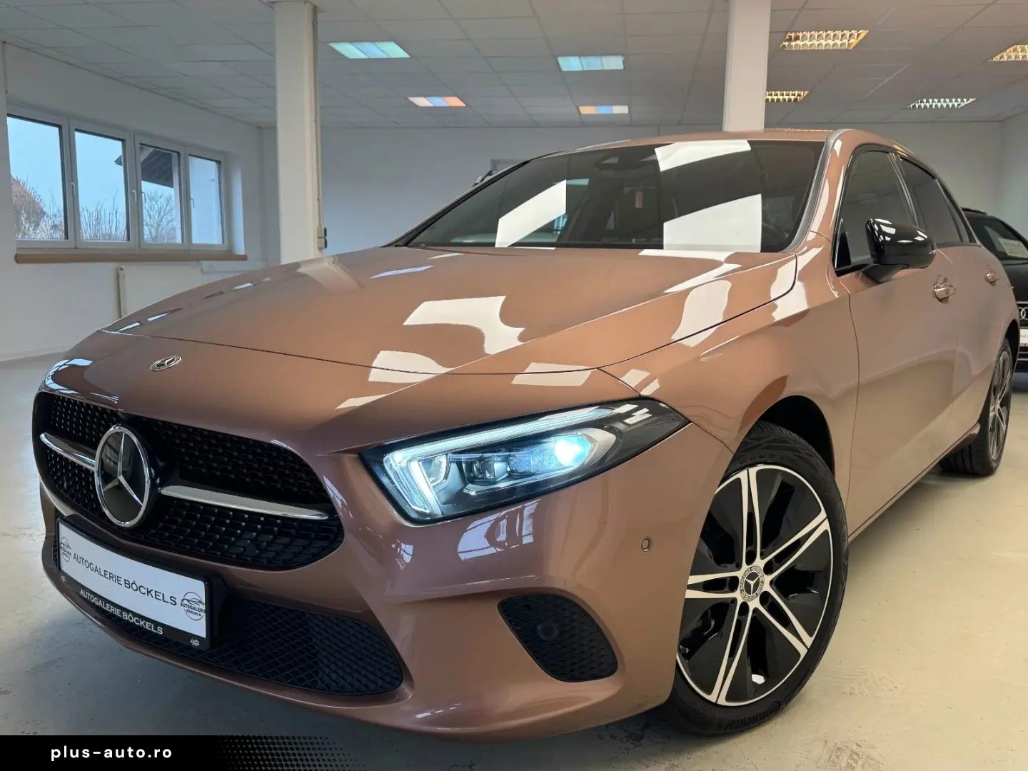 MERCEDES-BENZ A 250 e Progressive 360 Multibeam Dist&hellip;