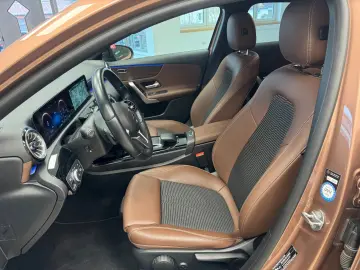 MERCEDES-BENZ A 250 e Progressive 360 Multibeam Dist&hellip;