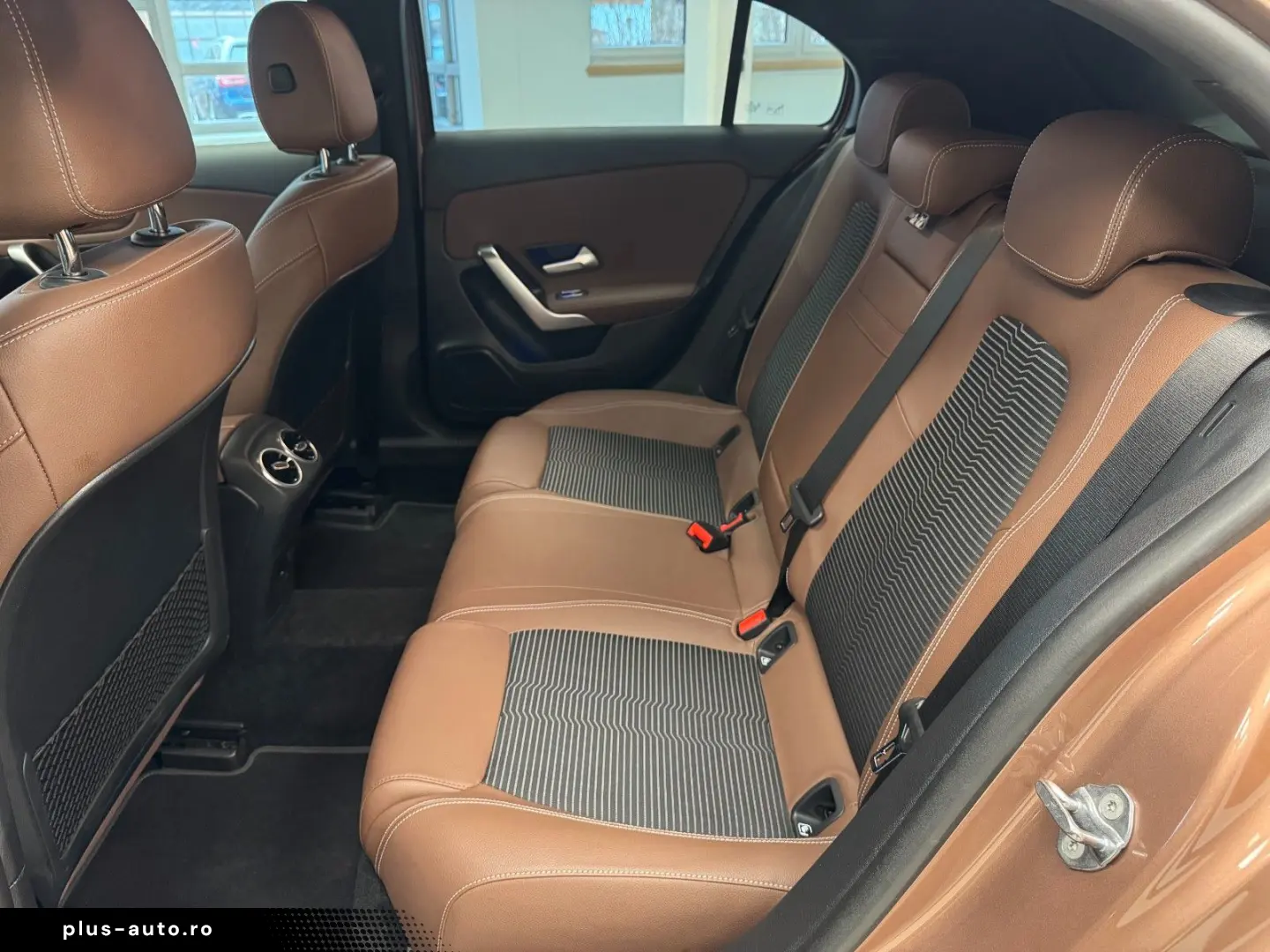 MERCEDES-BENZ A 250 e Progressive 360 Multibeam Dist&hellip;