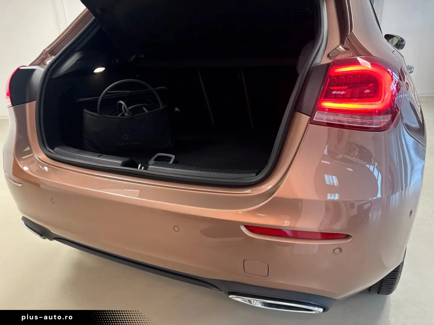 MERCEDES-BENZ A 250 e Progressive 360 Multibeam Dist&hellip;